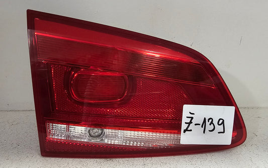 Žaromet zadnji levi VW Passat B7