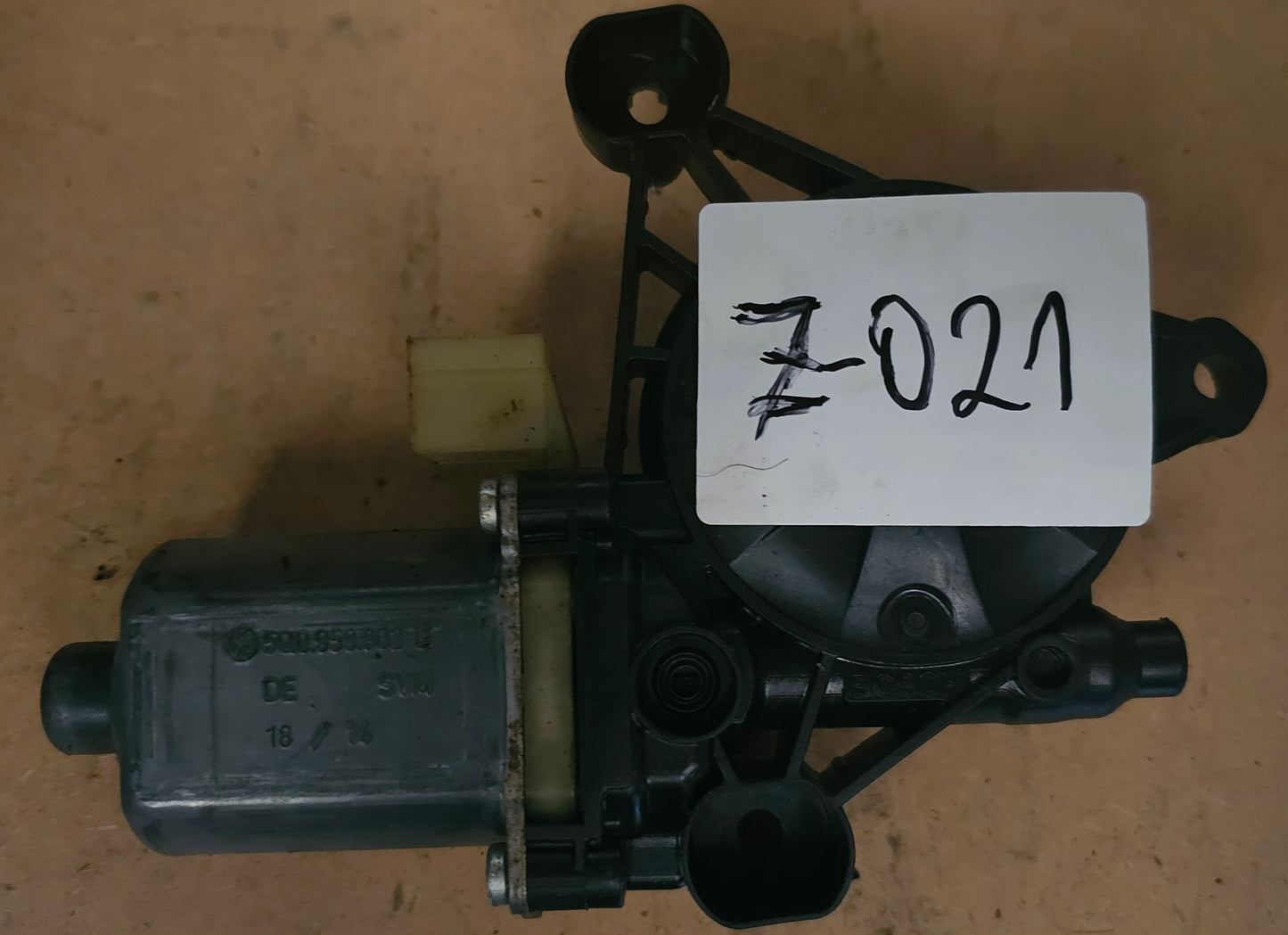 Motorček stekla- VW,SEAT,ŠKODA,AUDI