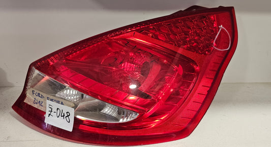 Žaromet zadnji desni Ford Fiesta