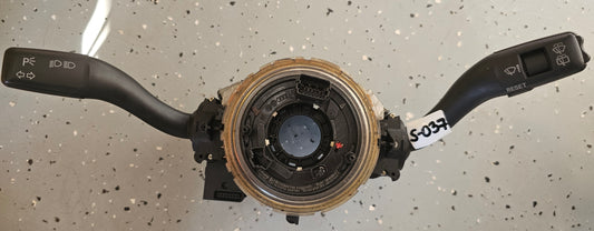 Obvolanska stikala-Audi A6 C6