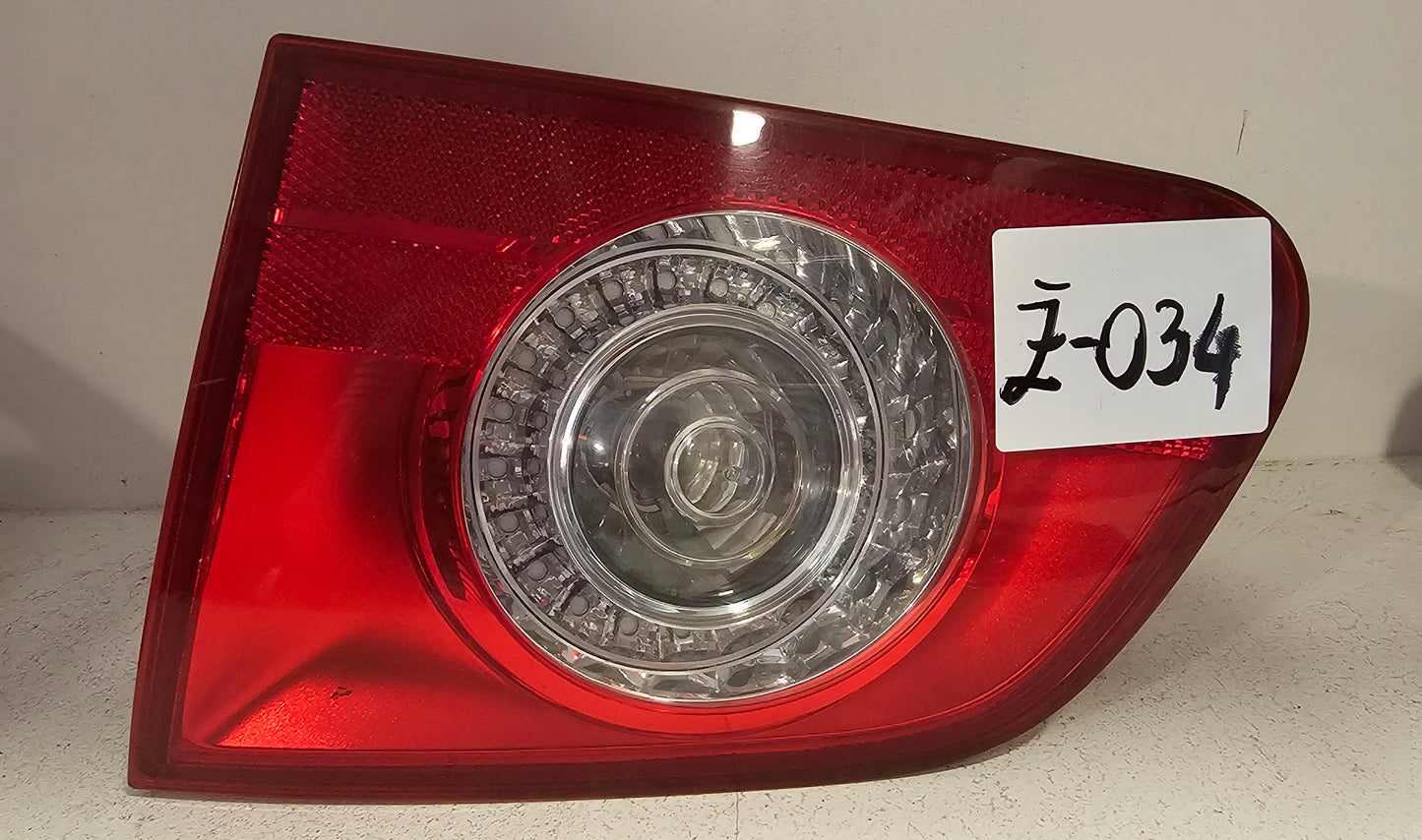 Žaromet zadnji levi VW Passat B6