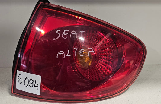 Žaromet zadnji desni Seat Altea