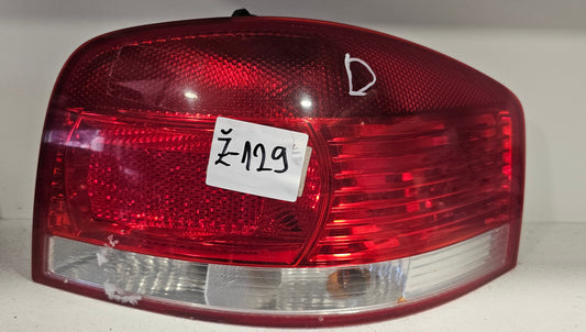 Žaromet zadnji desni Audi A3