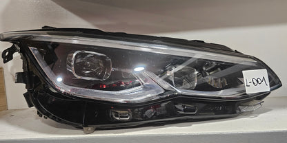 Žaromet sprednji desni-VW Golf 8