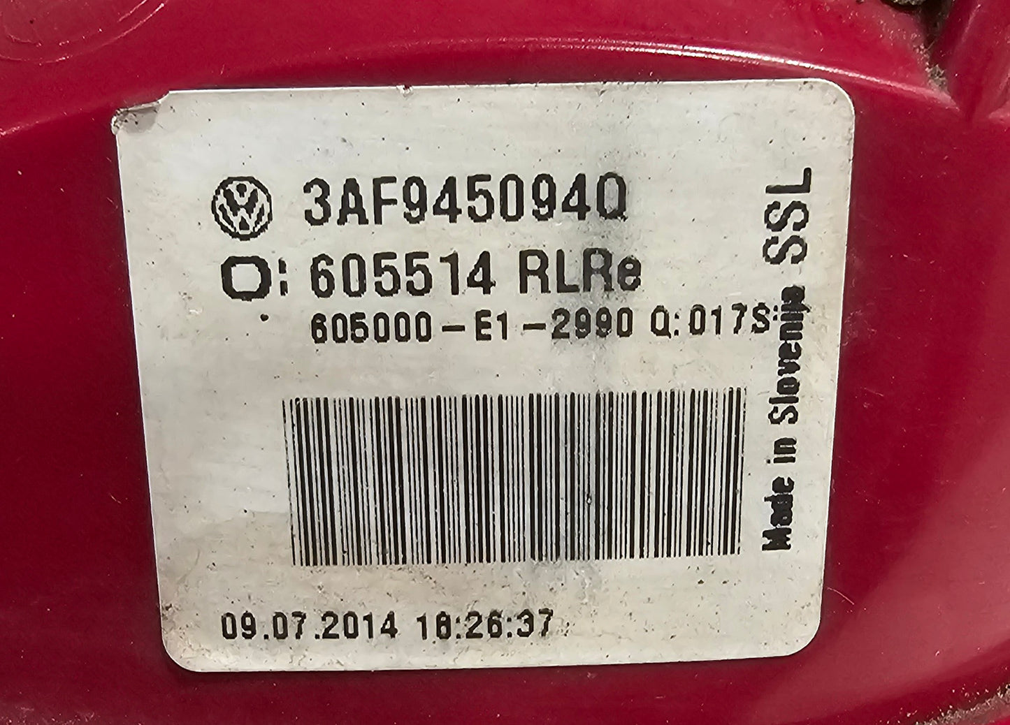 Žaromet zadnji desni VW Passat B7