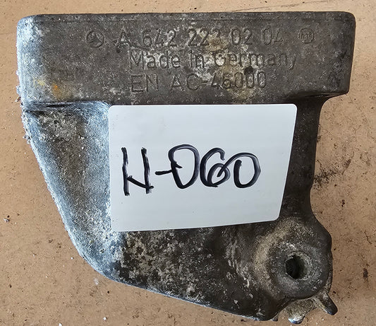 Nosilec motorja-Mercedes