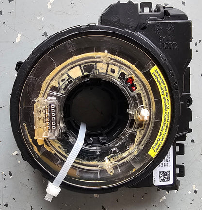 Obvolanska ovojnica-Audi