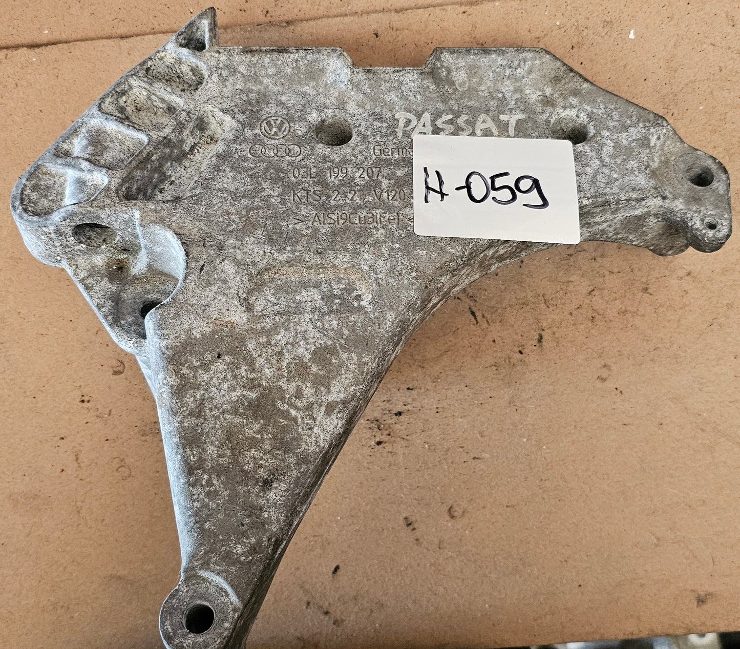 Nosilec motorja- VW,SEAT,ŠKODA,AUDI